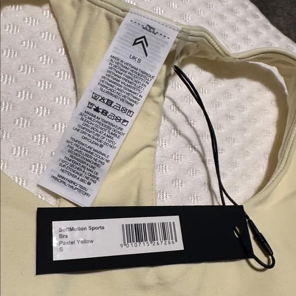 Oner Active Softmotion Sports Bra - Picture 4 of 4